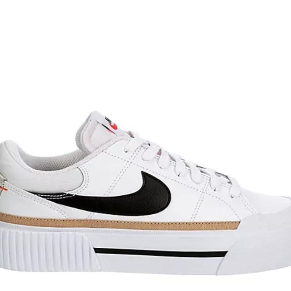 New Nike Women’s Legacy Court Lifts Size 8